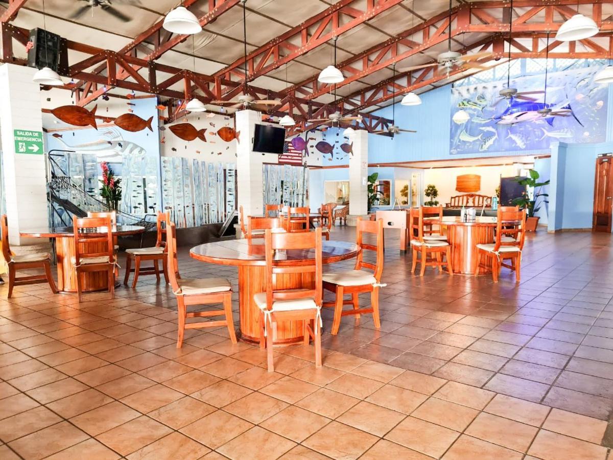 Fish Hook Marina Hotel Гольфито Экстерьер фото